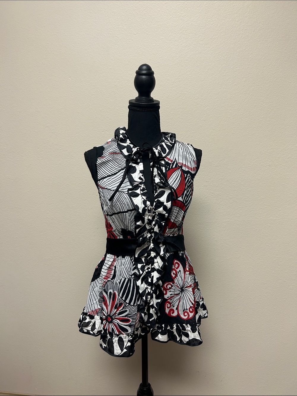 Dolce & Gabbana Black, White & Red Ruffled Tie-Neck Floral Peplum Top